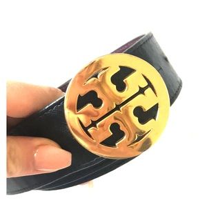 Tory Burch Reversible Logo Belt (Black/Maroon)